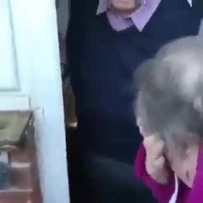 Aww grandma, aww