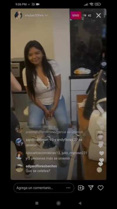 Pe-perreito de su amiga