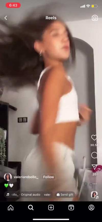 valeria rebollo🔥