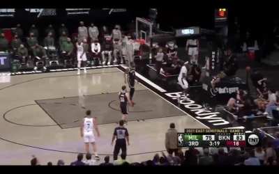 [Highlight] Nicholas “Mutumbo” Claxton showing off his defense with a Block