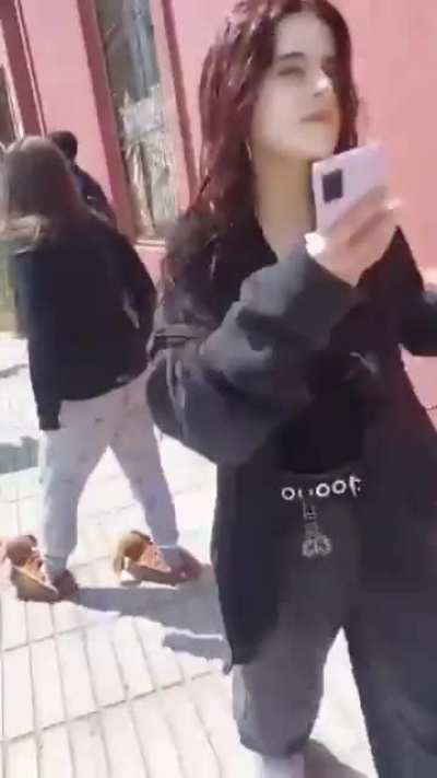 Ri&ntilde;a de extranjeros termin&oacute; con balacera en una micro.