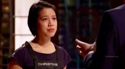 Gordon Ramsay boosts a blind chef&rsquo;s confidence by beautifully describing her apple pie