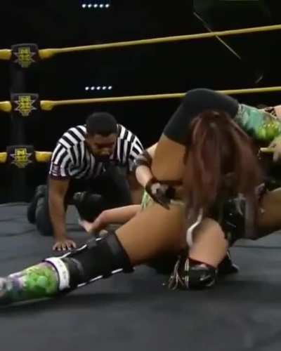 Tegan Nox