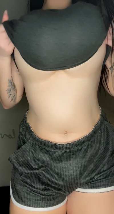 Reddit is the first place I&rsquo;ve had so many people compliment me for my ghost nipples!