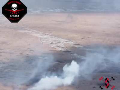 Destruction of a large Russian column of AFVs during yesterdays (jan 30) Russian attack on the Donetsk front. Video from &ldquo;Bulava&rdquo; unit of the 72nd brigade.