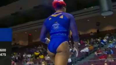 Zyia Coleman: Fisk University gymnastics 💙🤍💛 (HBCU) 🤸🏾&zwj;♂️