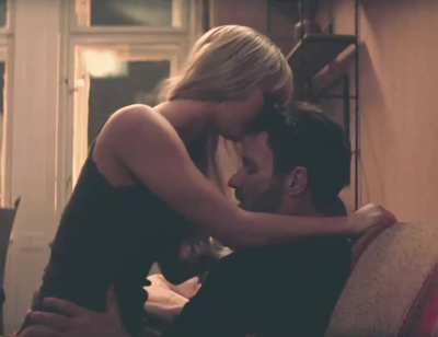Jennifer Lawrence takes control and does some riding