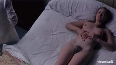 Kate Winslet in movie: JUDE (1996)