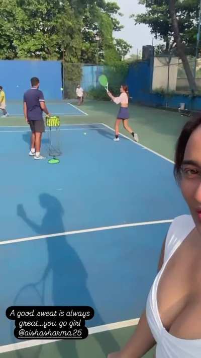 Neha Sharma 