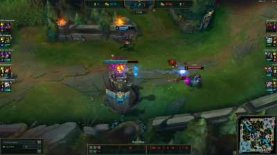 Pretty sneaky lil combo