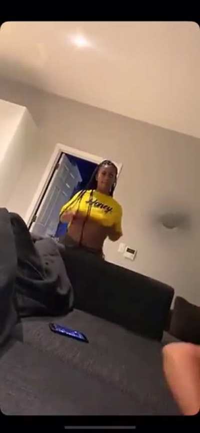 🤫