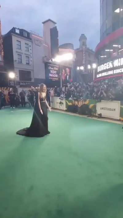 'Amsterdam' night premiere in London