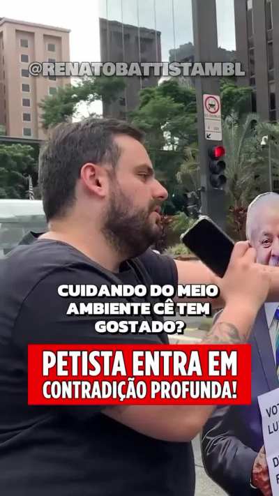 Basicamente a maioria dos eleitores de esquerda s&atilde;o apenas gravadores e reprodutores de lero-lero. 