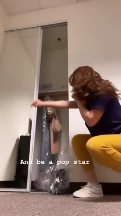 Pop star