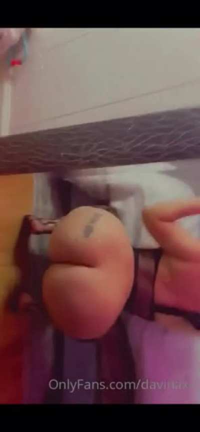 DAVINA