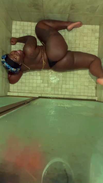 🛀