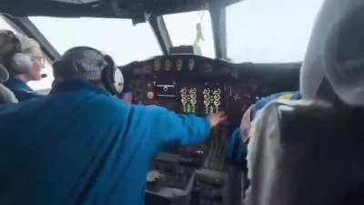 Inside the cockpit of NOAA&rsquo;s WP-3D while flying into Hurricane Melissa
