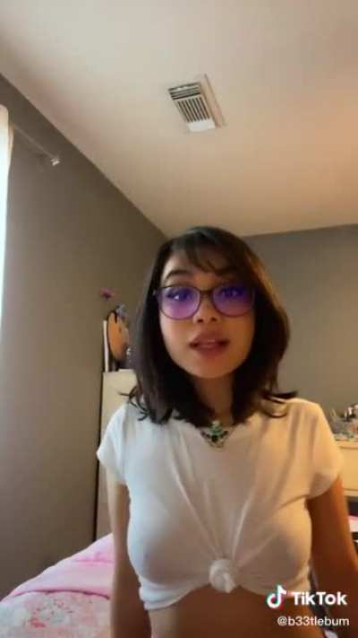 Pokies glasses