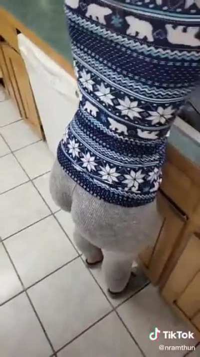 I could watch her scrub the dishes all day long