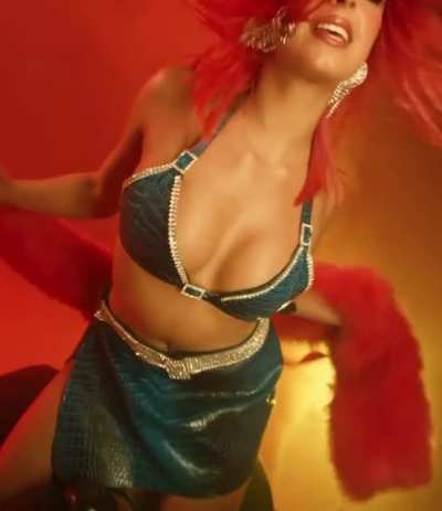 Cleavage from "Obsessed"