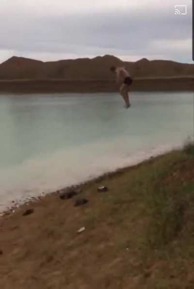 Какой звук! Ммммм... Звук разбитого ебальника