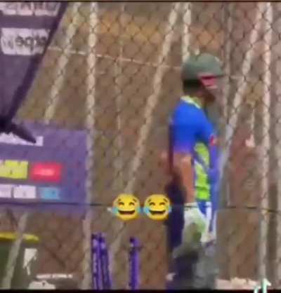 India fans asked Rizwan to hit a six.