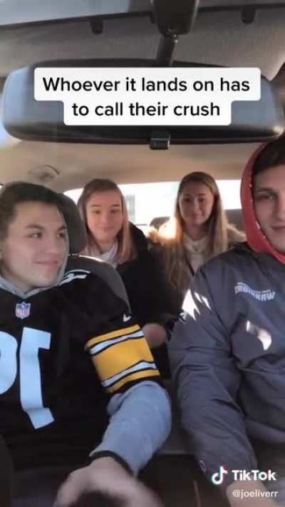 👀