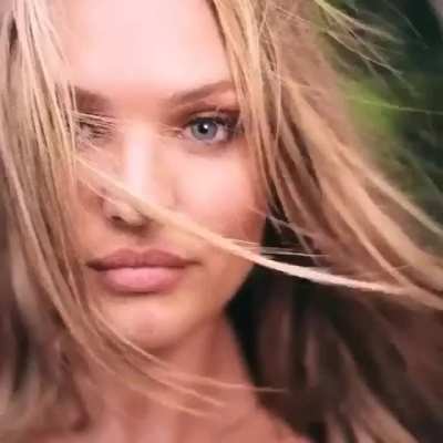 Candice in Gold