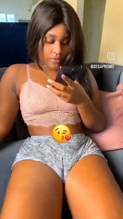 👀