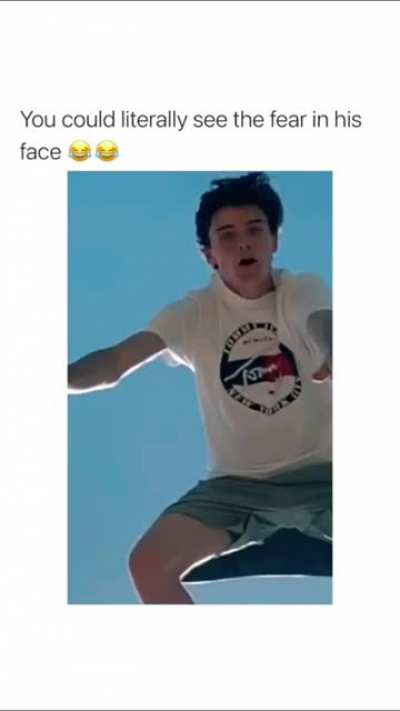 Oh no oh no oh no
