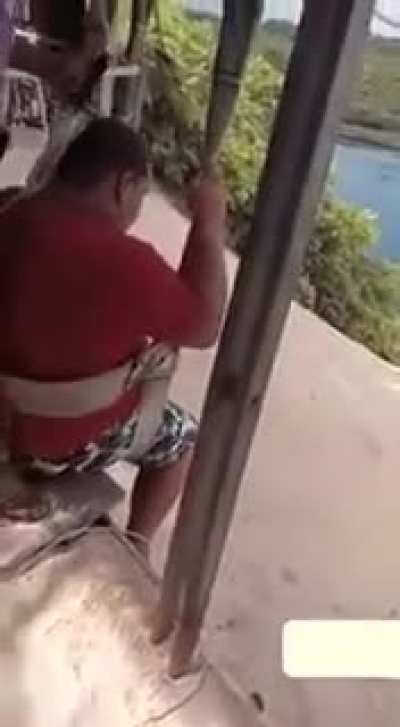 What will happen if you ignore any common sense and get on the zip-line 🤦‍♂️