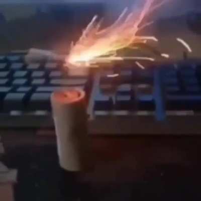 El trol sali&oacute; troliado