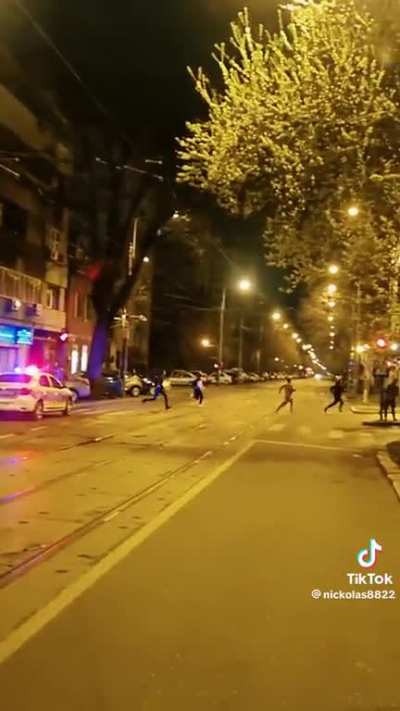 the least scared Romanians when they see the police car