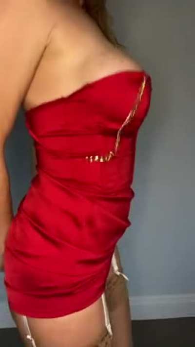 Help me out of my dress (reveal)