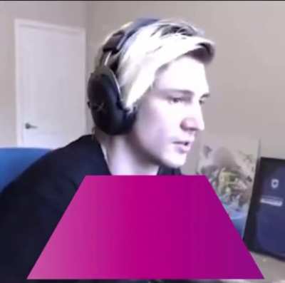Felix explains what a thermos is to Moxy