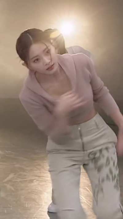 TWICE - Tzuyu