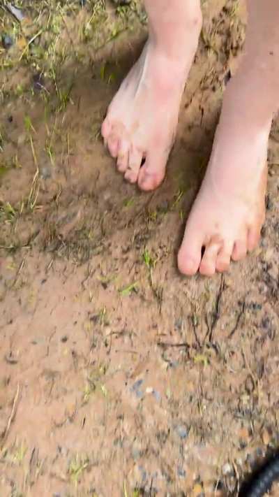 I Love When My Feet Are Wet &amp;amp; Nasty