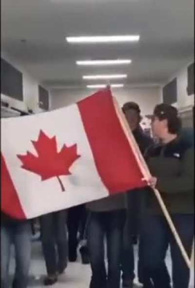 The &ldquo;No Mask&rdquo; protest movement is spreading. These Canadian students have had enough 🇨🇦 &ldquo;No masks! No masks! No masks!&rdquo; Video via @CovidRedPills @VigilantFox