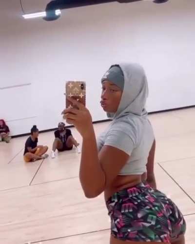 booty shorts