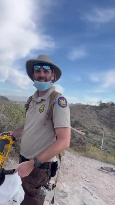 Anti masker harasses park ranger about masks, only to be told he&rsquo;s wearing it to protect his lungs from metal debris 