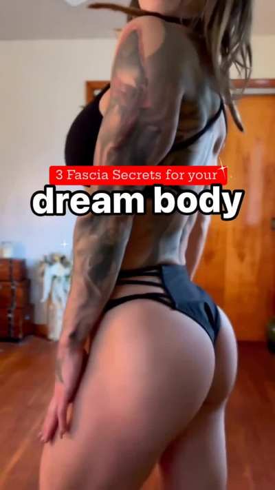 Celeste Bonin &harr; Kaitlyn 🍑