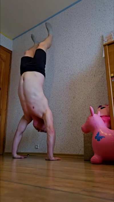 41 Day / +- 30 minutes per day with breaks / looks easy but hard to master