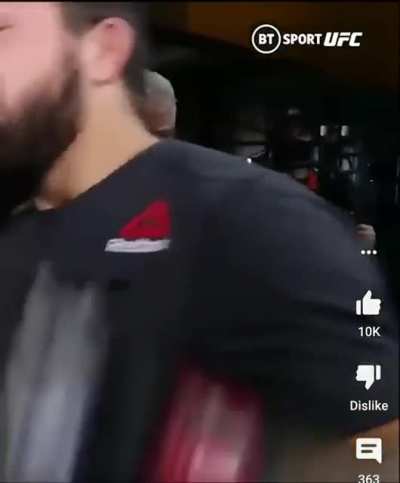 That time Mike Perry requested the Halo theme song and they gave him &ldquo;Halo&rdquo; by Beyonc&eacute; instead