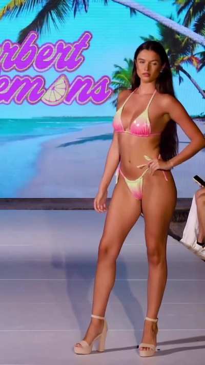 Maya Manesis