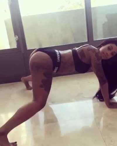 So damn fine😍