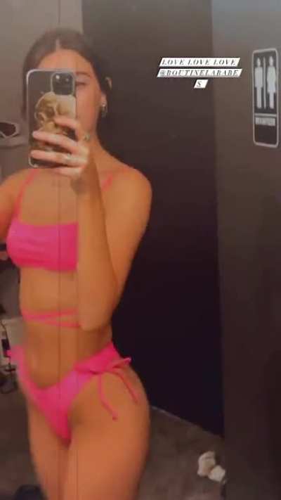Bikini Video