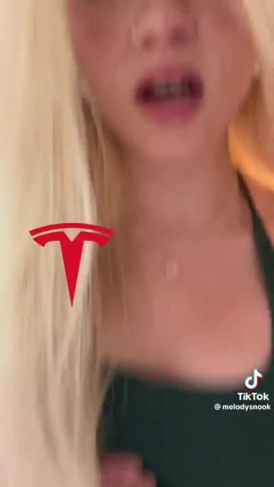 &eth;&eth;&shy; Tesla belly button 