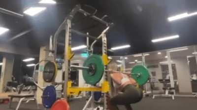 demisux squatting