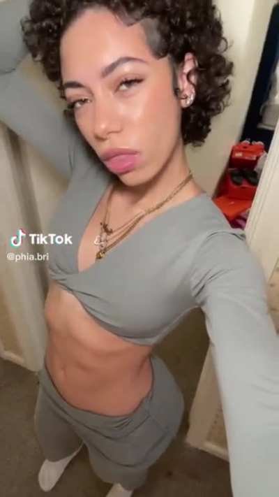 Phia tok 