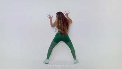 IVY PARK twerking